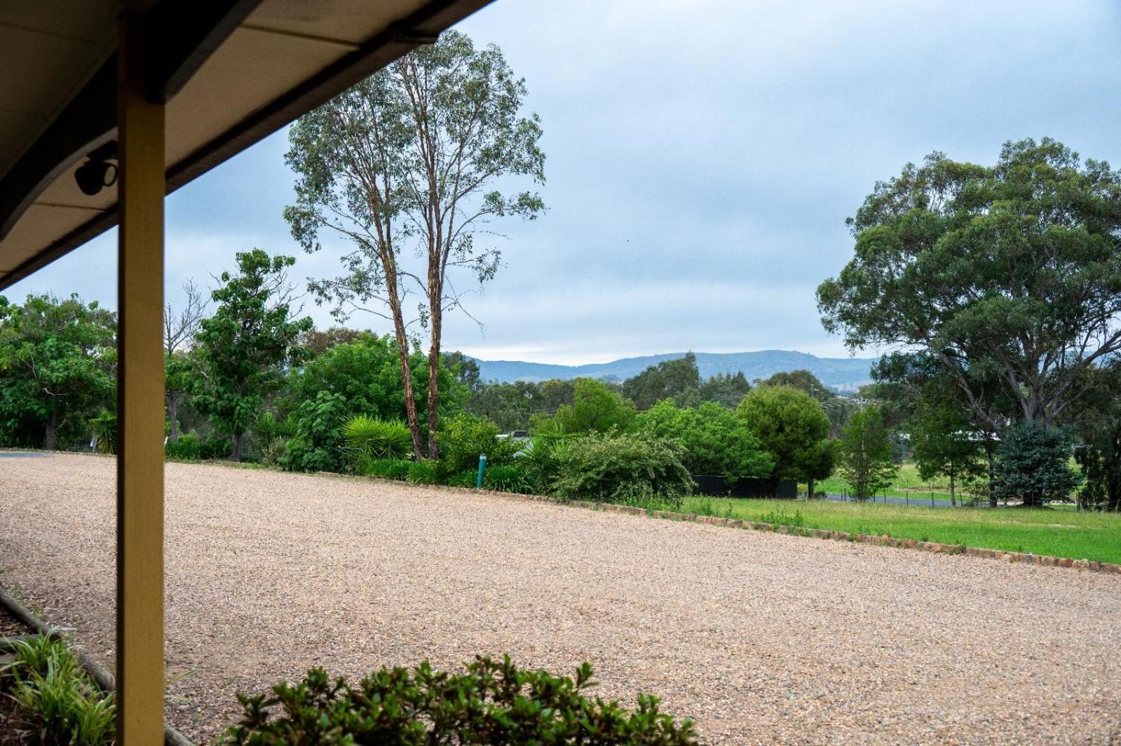 Tumut Valley Motel Pet Friendly Eksteriør bilde