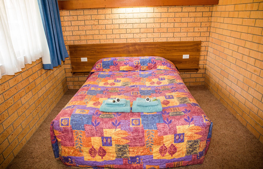 Tumut Valley Motel Pet Friendly Eksteriør bilde